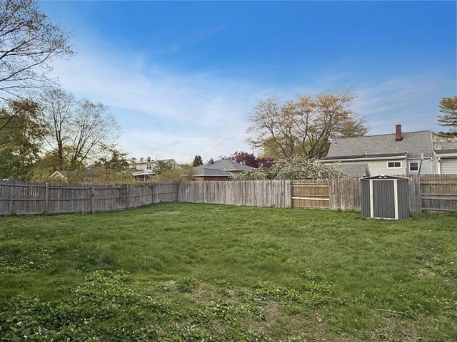 607 POWELL Avenue, Erie, PA 16505