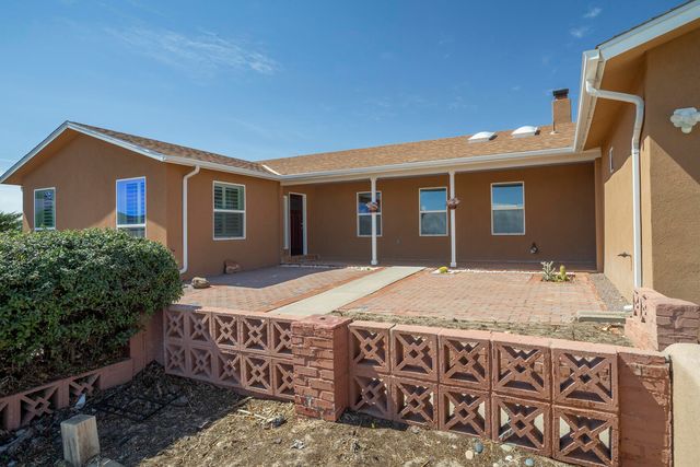 1110 Valley View Drive SW, Los Lunas, NM 87031