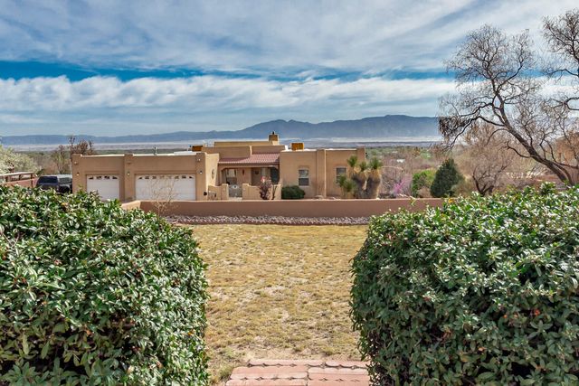 1110 Valley View Drive SW, Los Lunas, NM 87031