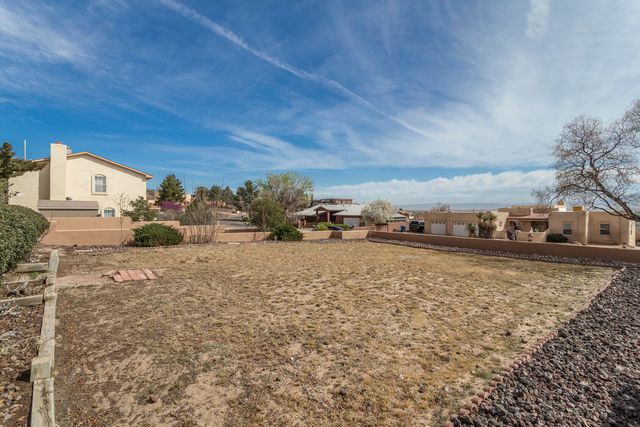 1110 Valley View Drive SW, Los Lunas, NM 87031