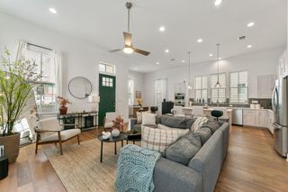 4501 Night Owl LN 13, Austin, TX 78723