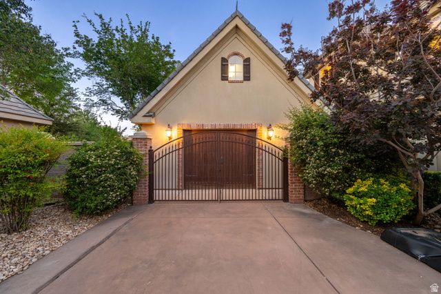 2840 COTTONWOOD CIR, Santa Clara, UT 84765