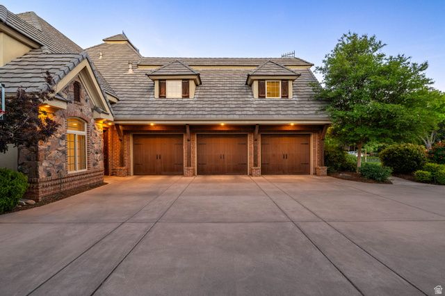 2840 COTTONWOOD CIR, Santa Clara, UT 84765
