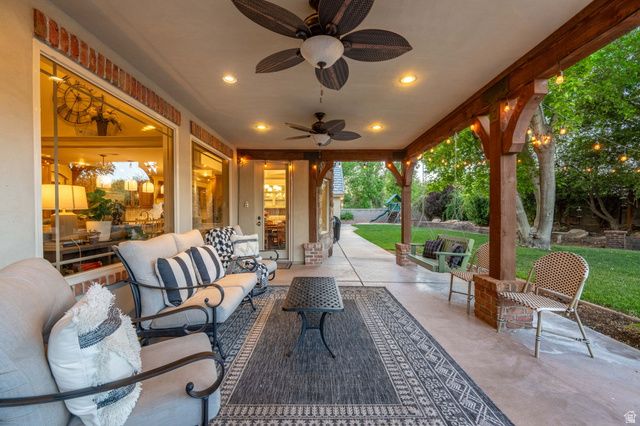 2840 COTTONWOOD CIR, Santa Clara, UT 84765