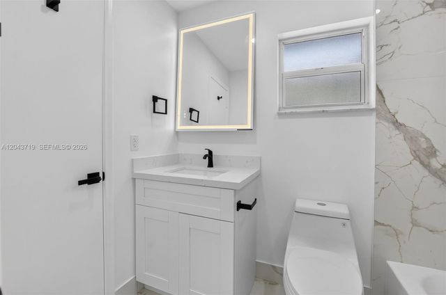 1502 SW 17th Ave, Boynton Beach, FL 33426