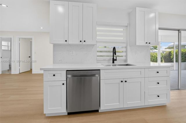 1502 SW 17th Ave, Boynton Beach, FL 33426