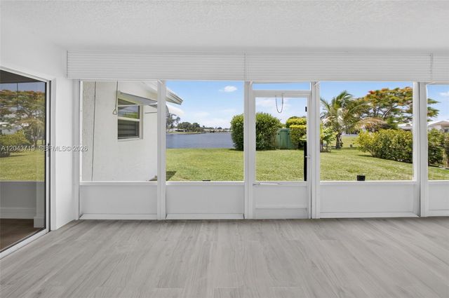 1502 SW 17th Ave, Boynton Beach, FL 33426