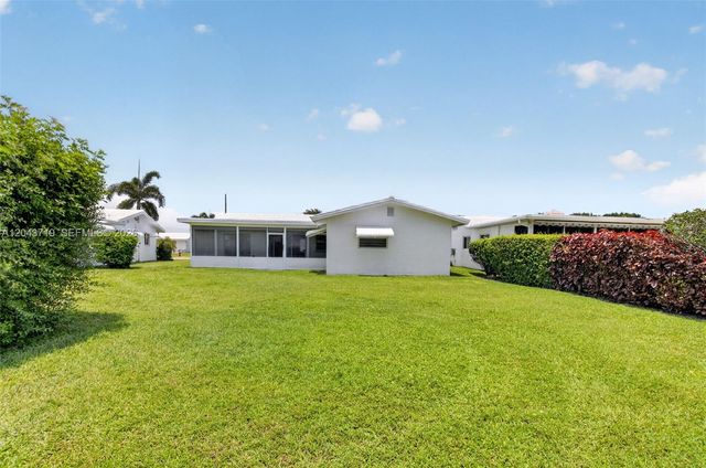 1502 SW 17th Ave, Boynton Beach, FL 33426