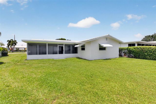 1502 SW 17th Ave, Boynton Beach, FL 33426