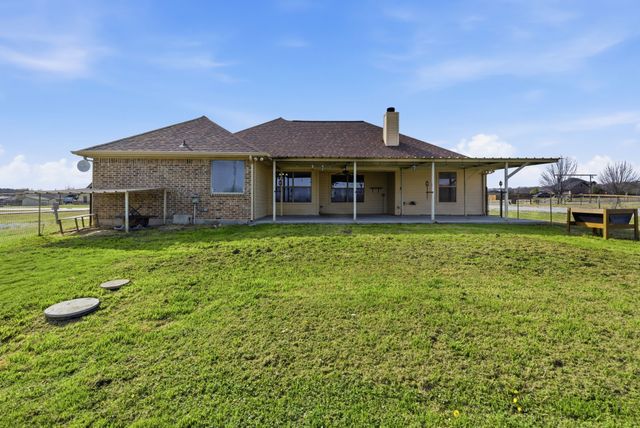 119 Cooperstown Drive, Springtown, TX 76082