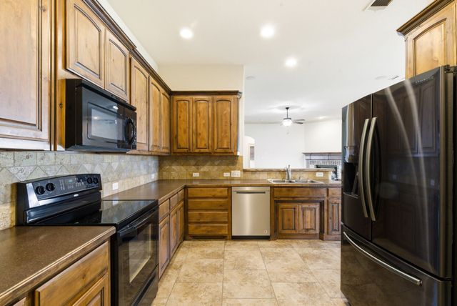 119 Cooperstown Drive, Springtown, TX 76082