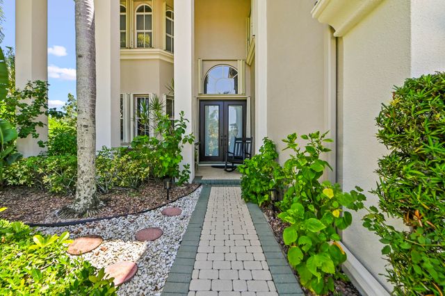 9133 Delemar Court, Wellington, FL 33414