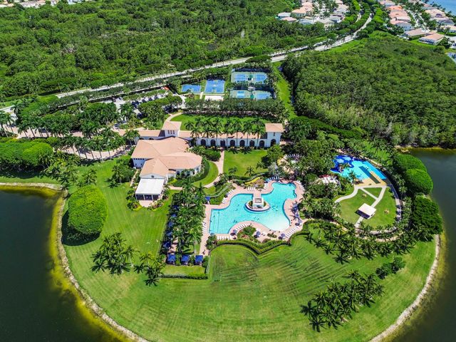9133 Delemar Court, Wellington, FL 33414