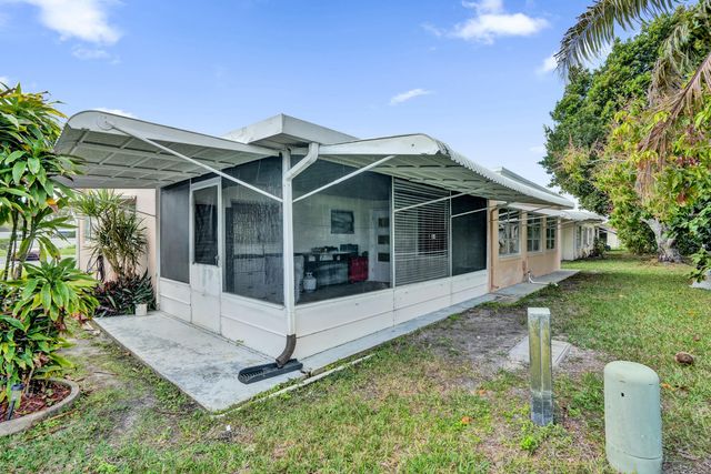 8513 NW 57th Court NW, Tamarac, FL 33321