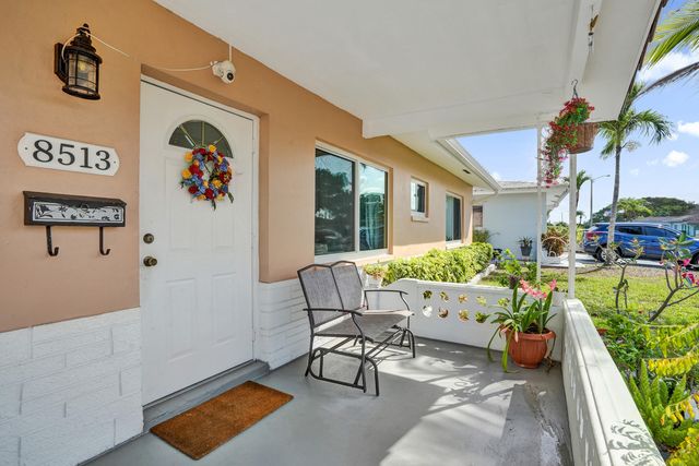 8513 NW 57th Court NW, Tamarac, FL 33321