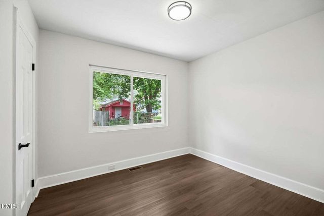 208 Fairview SW Avenue, Wilson, NC 27893