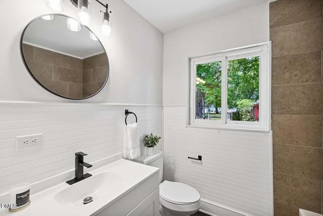 208 Fairview SW Avenue, Wilson, NC 27893