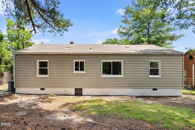 208 Fairview SW Avenue, Wilson, NC 27893