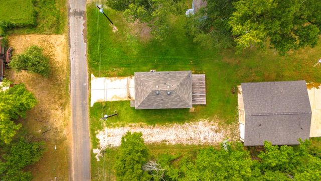 155 Cherry Tree, Livingston, TX 77351
