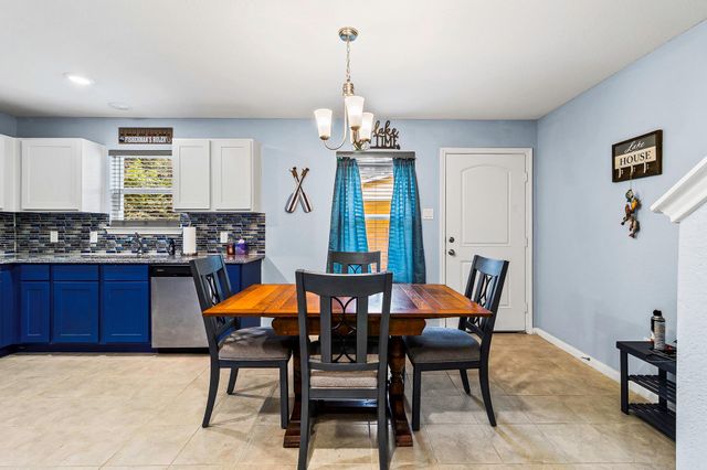 155 Cherry Tree, Livingston, TX 77351