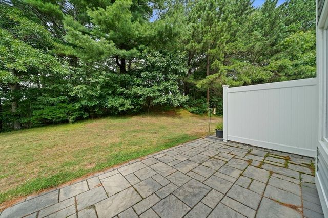 84 Westcliff 84, Plymouth, MA 02360