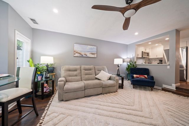 84 Westcliff 84, Plymouth, MA 02360