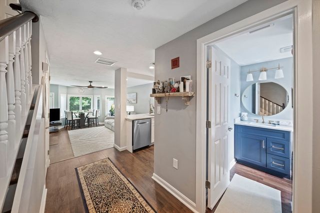 84 Westcliff 84, Plymouth, MA 02360