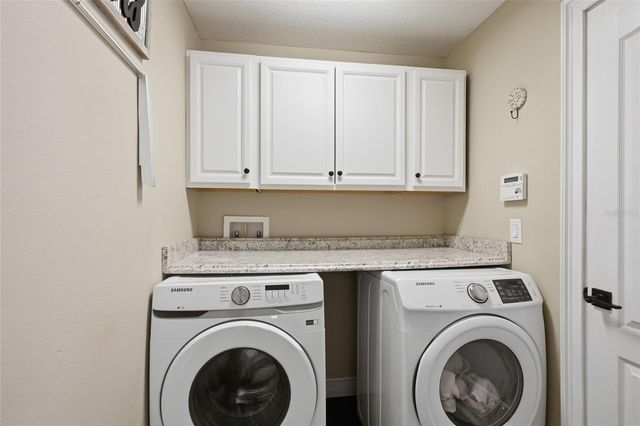 12012 LONGVIEW LAKE CIRCLE, Bradenton, FL 34211