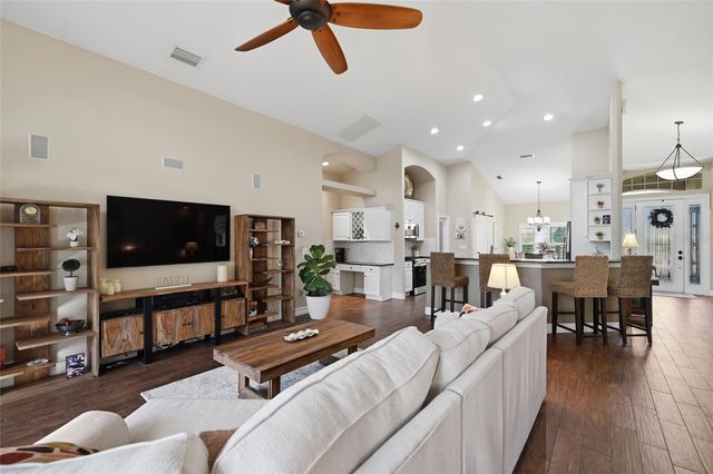 12012 LONGVIEW LAKE CIRCLE, Bradenton, FL 34211