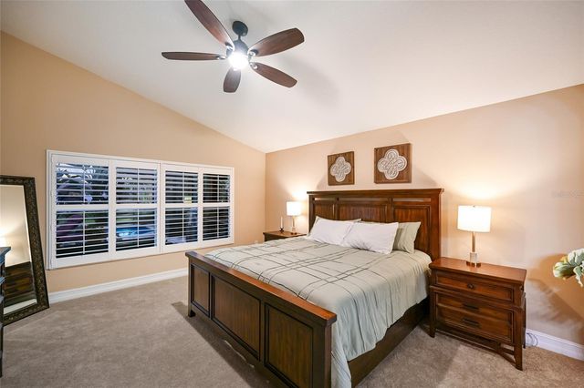 12012 LONGVIEW LAKE CIRCLE, Bradenton, FL 34211