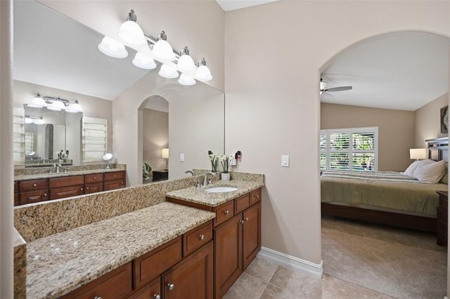 12012 LONGVIEW LAKE CIRCLE, Bradenton, FL 34211