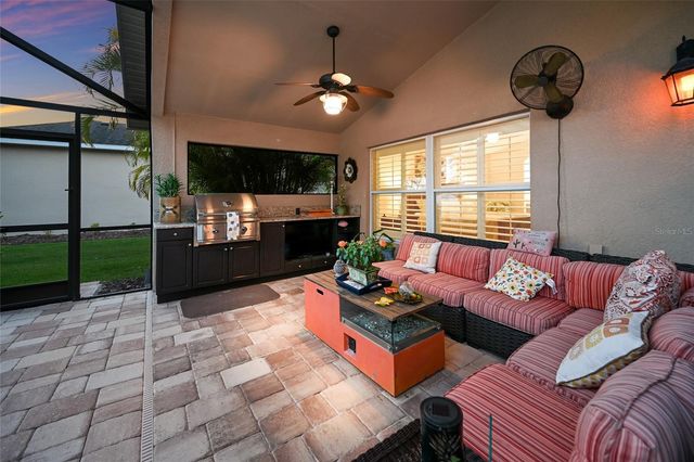 12012 LONGVIEW LAKE CIRCLE, Bradenton, FL 34211