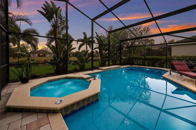 12012 LONGVIEW LAKE CIRCLE, Bradenton, FL 34211