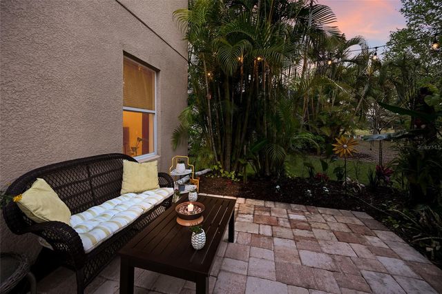 12012 LONGVIEW LAKE CIRCLE, Bradenton, FL 34211