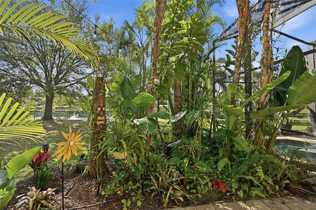 12012 LONGVIEW LAKE CIRCLE, Bradenton, FL 34211