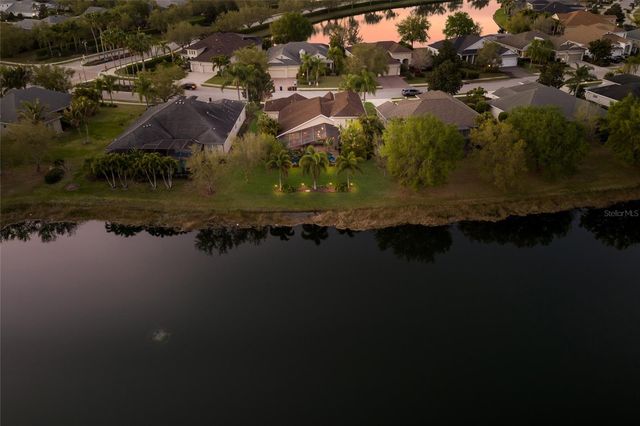 12012 LONGVIEW LAKE CIRCLE, Bradenton, FL 34211