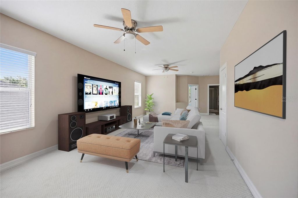 Image 40 of property listing at 12012 LONGVIEW LAKE CIRCLE, Bradenton, FL 34211