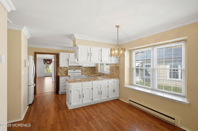 13 Appleby Place, Manchester, NJ 08759