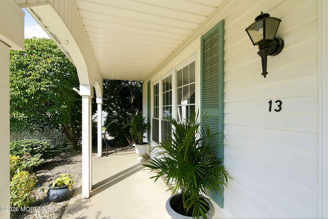 13 Appleby Place, Manchester, NJ 08759