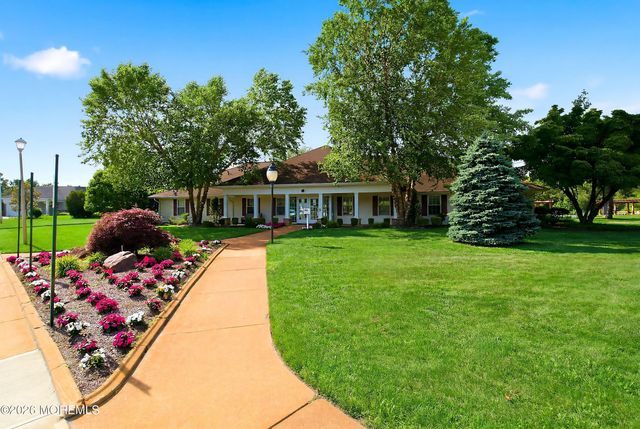 13 Appleby Place, Manchester, NJ 08759