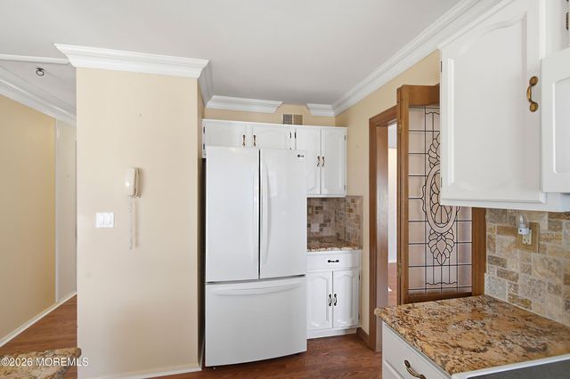 13 Appleby Place, Manchester, NJ 08759