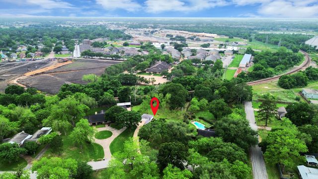 904 Victoria Drive, Richmond, TX 77469