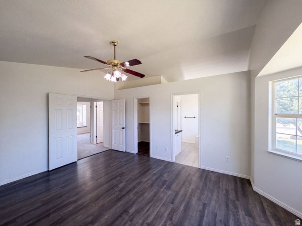 5569 S 3400 W, Roy, UT 84067 — photo 4