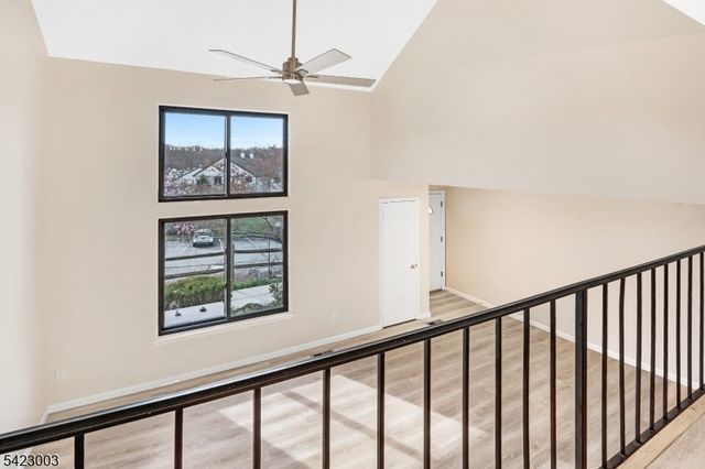 11196 Dell Pl, Stanhope Boro, NJ 07874