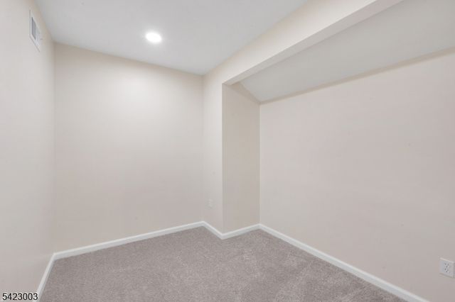 11196 Dell Pl, Stanhope Boro, NJ 07874