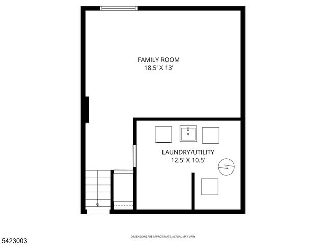 11196 Dell Pl, Stanhope Boro, NJ 07874