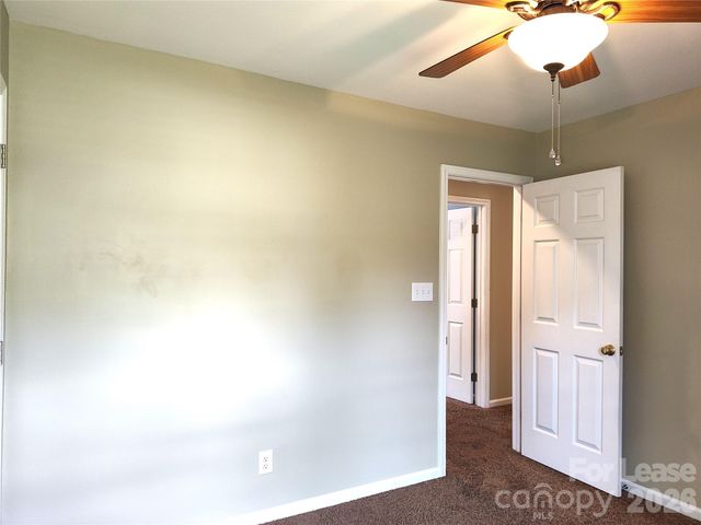 9405 Mitchell Glen Drive, Charlotte, NC 28277