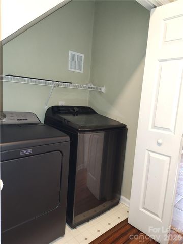 9405 Mitchell Glen Drive, Charlotte, NC 28277