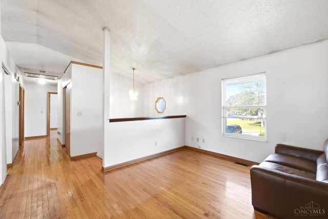 11968 Seventh Avenue, Sycamore Twp, OH 45249