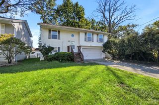 11968 Seventh Avenue, Sycamore Twp, OH 45249
